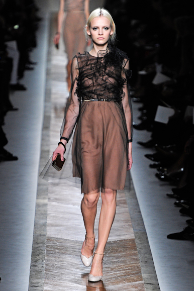 desfile-valentino-parisverao2011rtw-129