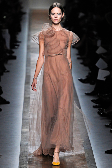 desfile-valentino-parisverao2011rtw-138
