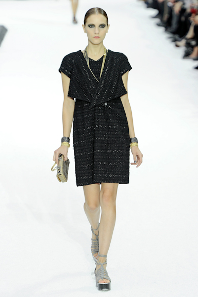 desfile-chanel-parisverao2011rtw-105
