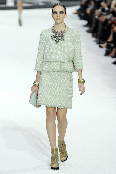 desfile-chanel-parisverao2011rtw-109