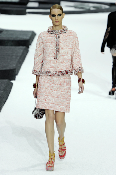 desfile-chanel-parisverao2011rtw-114