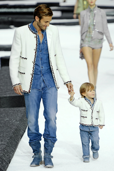 desfile-chanel-parisverao2011rtw-121