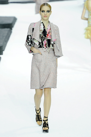 desfile-chanel-parisverao2011rtw-131