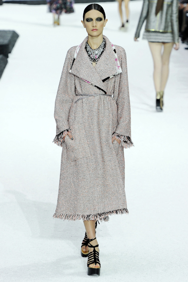 desfile-chanel-parisverao2011rtw-133
