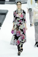 desfile-chanel-parisverao2011rtw-144