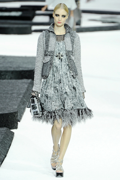 desfile-chanel-parisverao2011rtw-145
