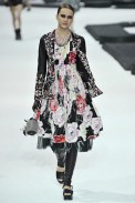 desfile-chanel-parisverao2011rtw-151