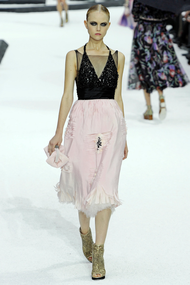 desfile-chanel-parisverao2011rtw-162