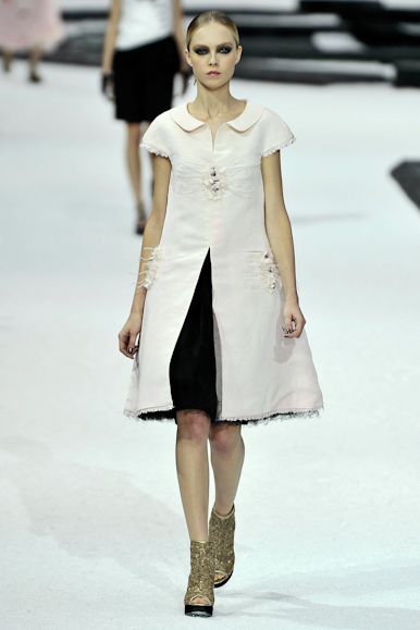 desfile-chanel-parisverao2011rtw-179