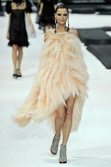 desfile-chanel-parisverao2011rtw-182