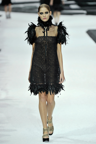 desfile-chanel-parisverao2011rtw-183