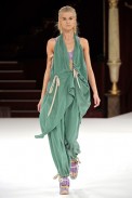 desfile-kenzo-parisverao2011rtw-108