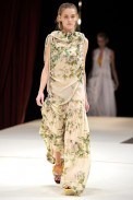 desfile-kenzo-parisverao2011rtw-109