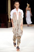desfile-kenzo-parisverao2011rtw-117