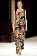 desfile-kenzo-parisverao2011rtw-124