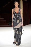 desfile-kenzo-parisverao2011rtw-129