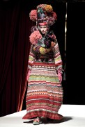 desfile-kenzo-parisverao2011rtw-139