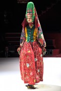 desfile-kenzo-parisverao2011rtw-141
