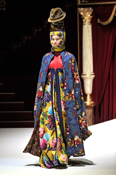 desfile-kenzo-parisverao2011rtw-145