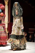 desfile-kenzo-parisverao2011rtw-158