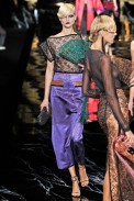 desfile-lvouitton-parisverao2011rtw-109