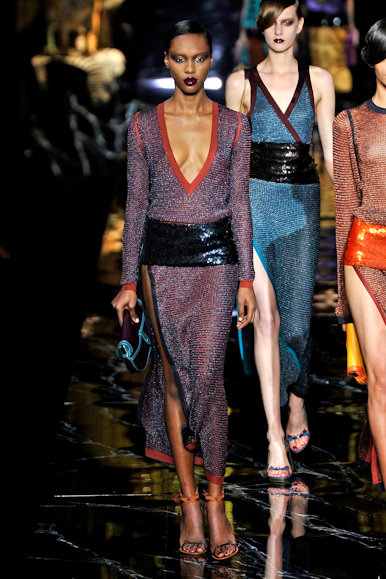 desfile-lvouitton-parisverao2011rtw-116