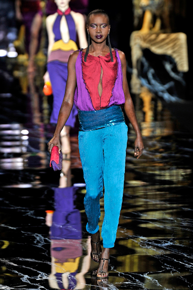 desfile-lvouitton-parisverao2011rtw-133