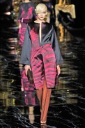 desfile-lvouitton-parisverao2011rtw-143