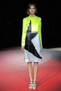 desfiles-miumiu-parisverao2011rtw-102