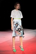 desfiles-miumiu-parisverao2011rtw-121