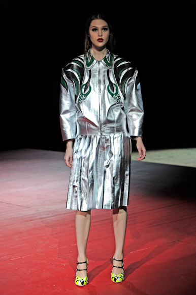 desfiles-miumiu-parisverao2011rtw-126