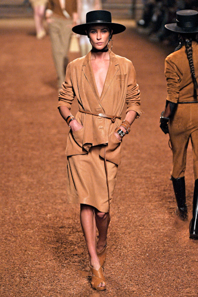 desfiles-hermes-parisverao2011rtw-114