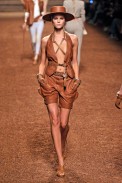 desfiles-hermes-parisverao2011rtw-121