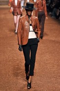 desfiles-hermes-parisverao2011rtw-125