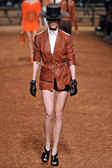 desfiles-hermes-parisverao2011rtw-126