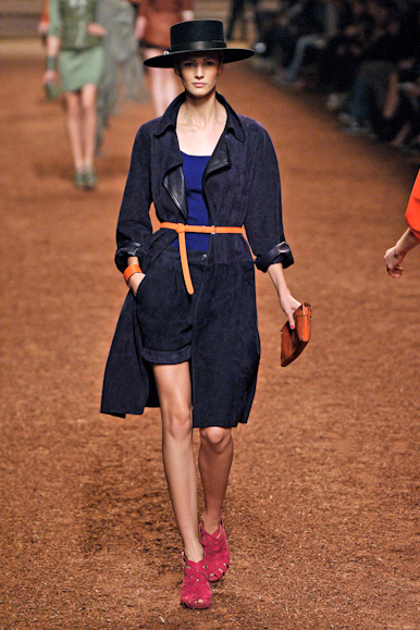 desfiles-hermes-parisverao2011rtw-128