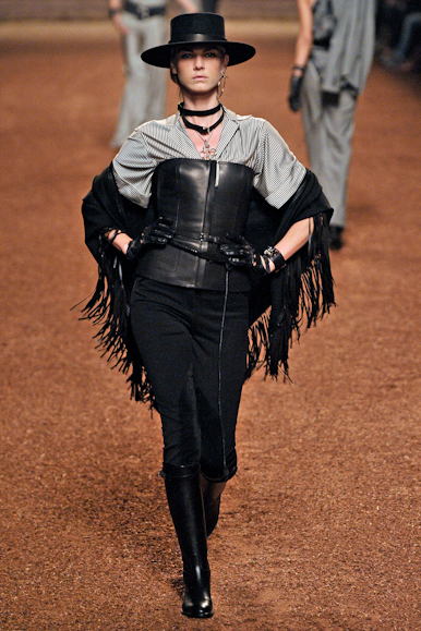 desfiles-hermes-parisverao2011rtw-135