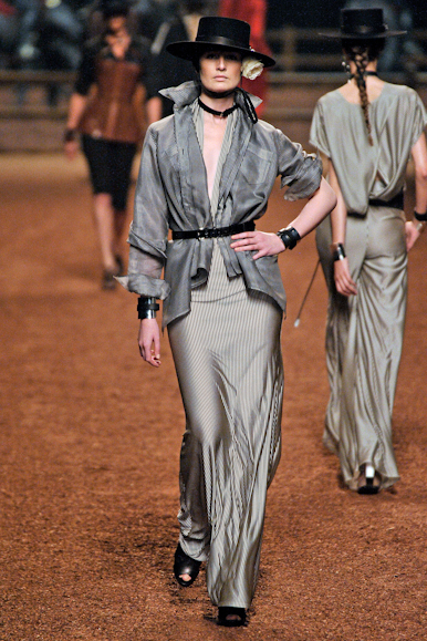desfiles-hermes-parisverao2011rtw-137