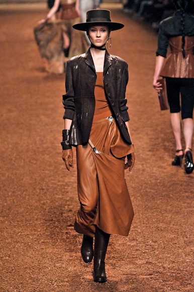 desfiles-hermes-parisverao2011rtw-139