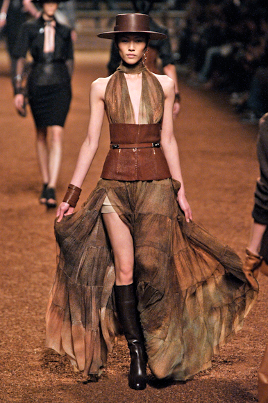 desfiles-hermes-parisverao2011rtw-140