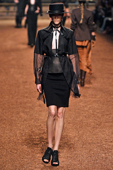 desfiles-hermes-parisverao2011rtw-141