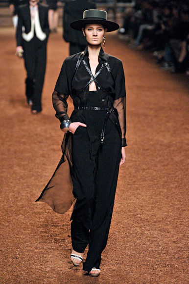 desfiles-hermes-parisverao2011rtw-144