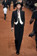 desfiles-hermes-parisverao2011rtw-145