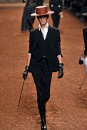 desfiles-hermes-parisverao2011rtw-147