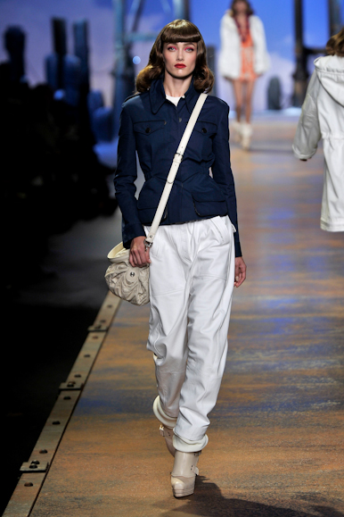 desfiles-dior-parisverao2011rtw-101
