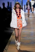 desfiles-dior-parisverao2011rtw-102