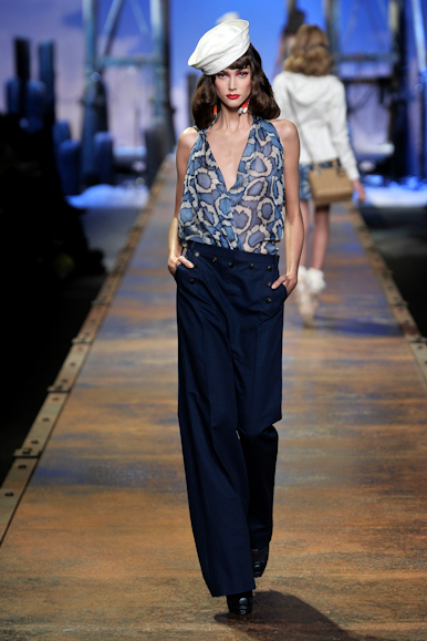 desfiles-dior-parisverao2011rtw-108