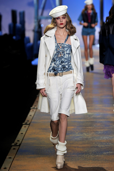 desfiles-dior-parisverao2011rtw-111
