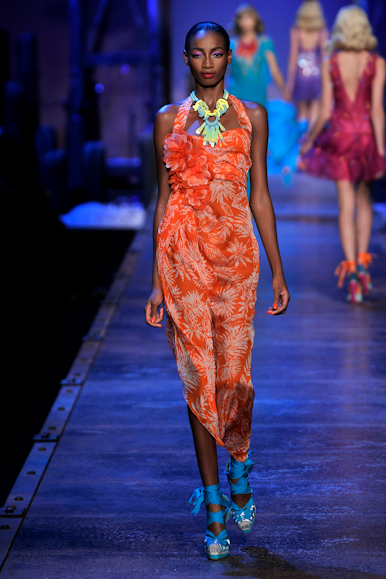 desfiles-dior-parisverao2011rtw-135