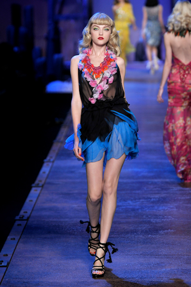 desfiles-dior-parisverao2011rtw-139